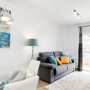https://cozy-apartment-overlooking-esteponas-marina.es-andalucia.com